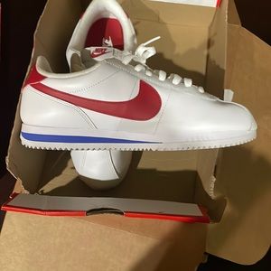 nike cortez 72 red white a blue shoes